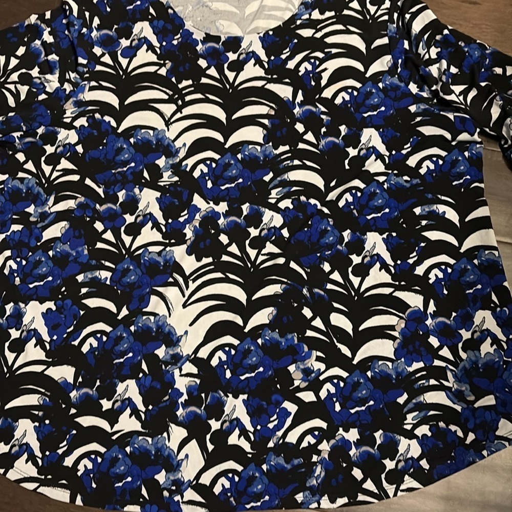 Context by Lord & Taylor flare 3/4 sleeve Blue white, black floral size 3XL - Picture 5 of 8